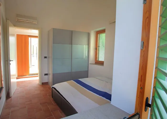 3 Bedroom In Parecag With A Swimming Pool